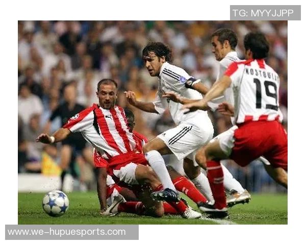 贝尔格莱德游击与奥林匹亚科斯的激烈对决揭示足球战术的巅峰较量